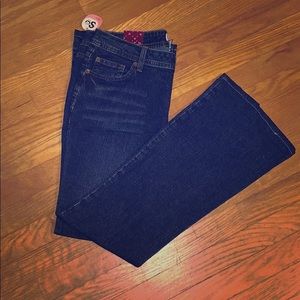 Flare Jeans *NWT*